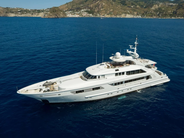 International Shipyard Ancona PENELOPE  de alquiler a Nápoles
