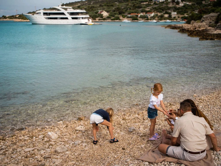 Yate de lujo para alquilar Split al mejor precio