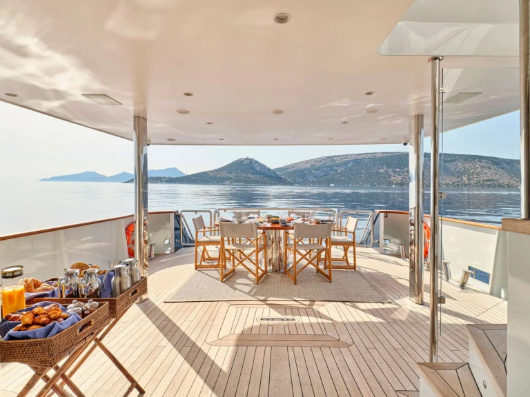 Yate de lujo para alquilar Grecia al mejor precio