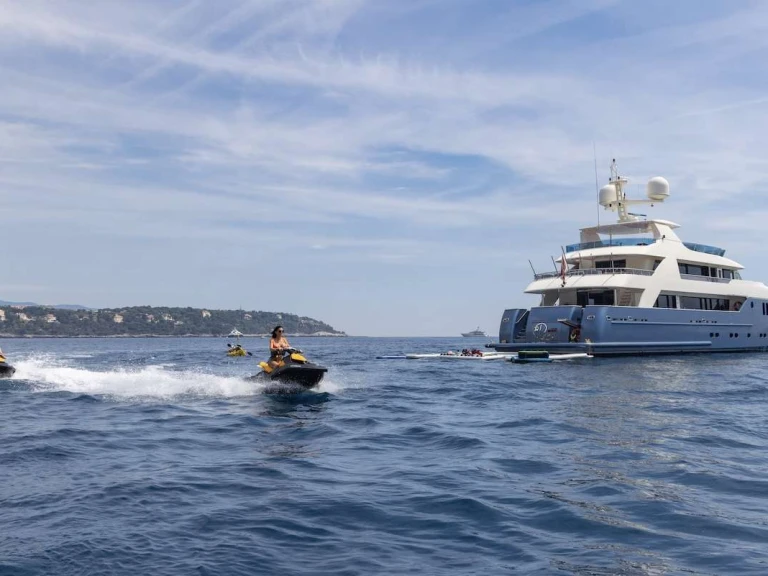 Alquiler de Concept-Marine IRAMA en Ventimiglia