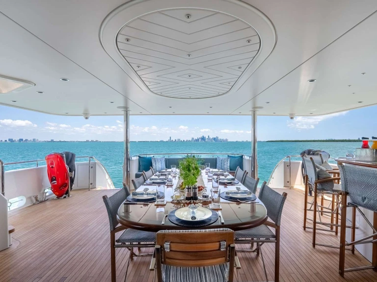 Alquiler de Westport LADY JJ en Fort Lauderdale