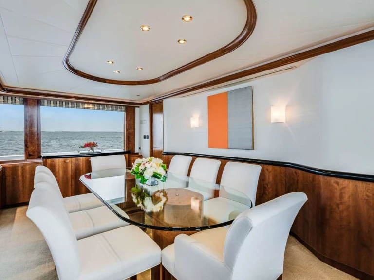 Westport AVALINA de alquiler a Newport