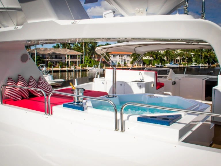 Yate de lujo para alquilar Bahamas al mejor precio