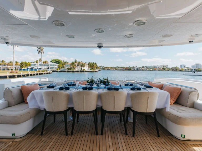 Alquiler de Yate de lujo, con o sin patrón delta Fort Lauderdale