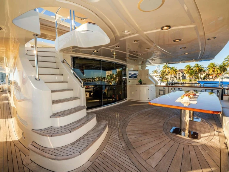 Alquiler de embarcaciones Azimut VIVERE enAtlantic Highlands en Samboat