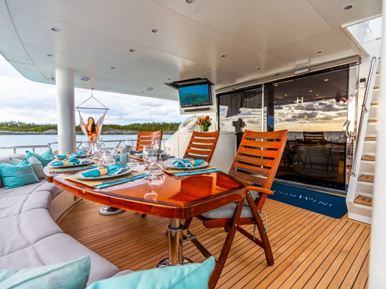 Alquiler de embarcaciones Hargrave BRANDI-WINE enNassau en Samboat