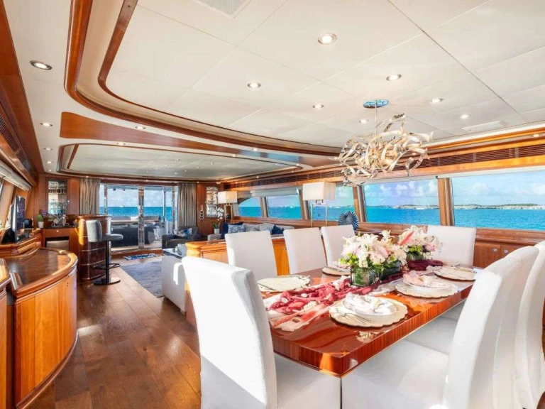 Alquiler de embarcaciones Ferretti MAMBO enFort Lauderdale en Samboat