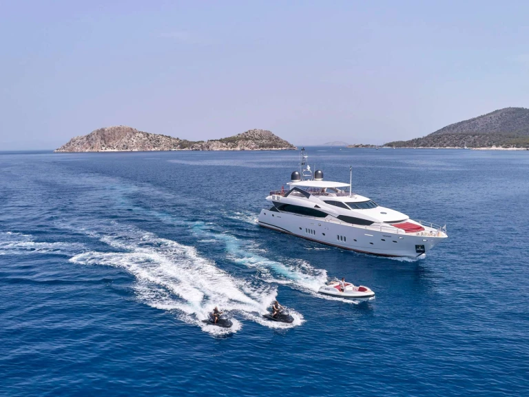 Alquiler Yate de lujo Sunseeker con o sin  título de navegación