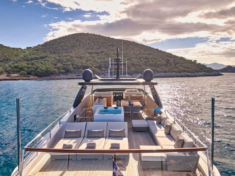 Alquiler de San Lorenzo GOLDEN YACHT en Atenas