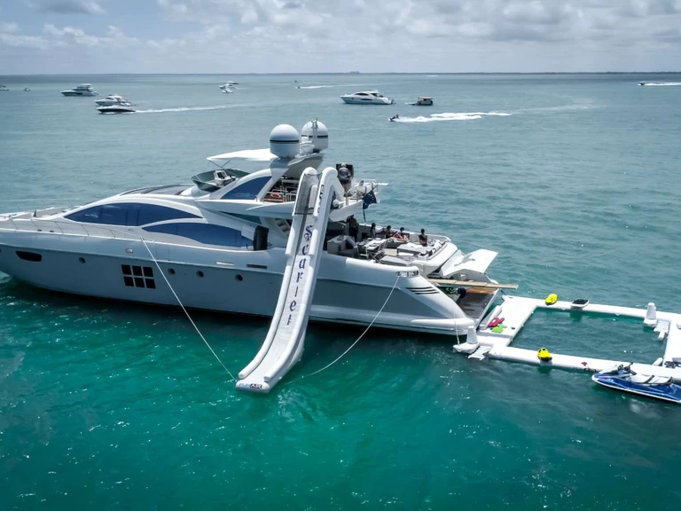 Alquiler Yate de lujo en Miami - Azimut Scarlet