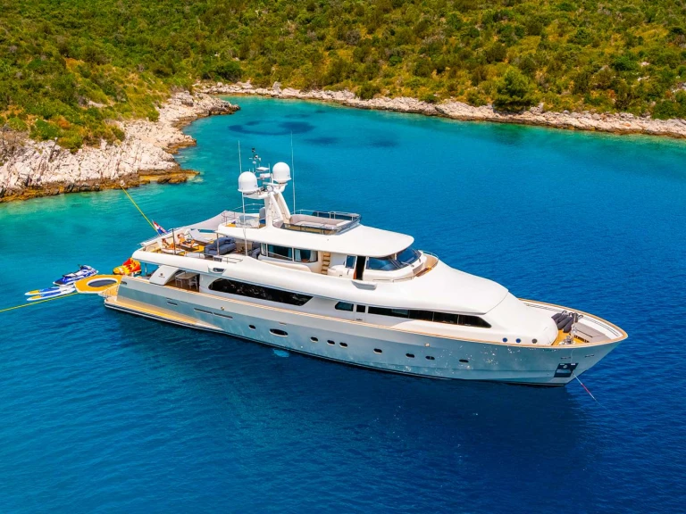 Yate de lujo para alquilar Split al mejor precio