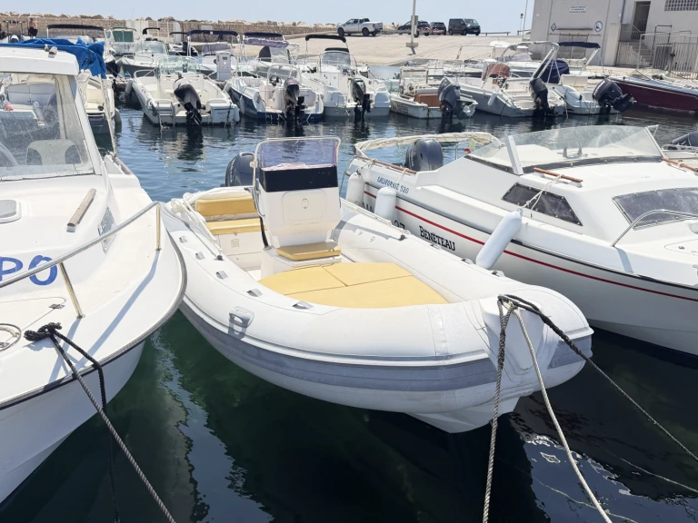 Alquiler de embarcaciones Italboats Predator 500 enMartigues en Samboat