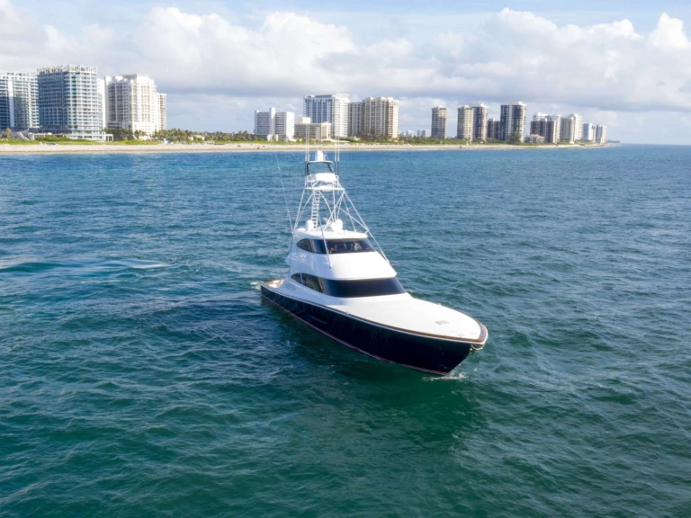 Alquiler de barcos Newport barato de SPECULATOR 92