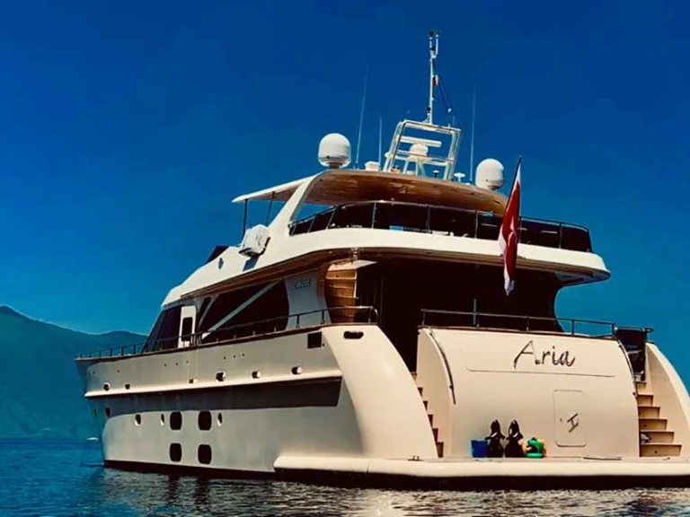 Yate de lujo para alquilar Amalfi al mejor precio