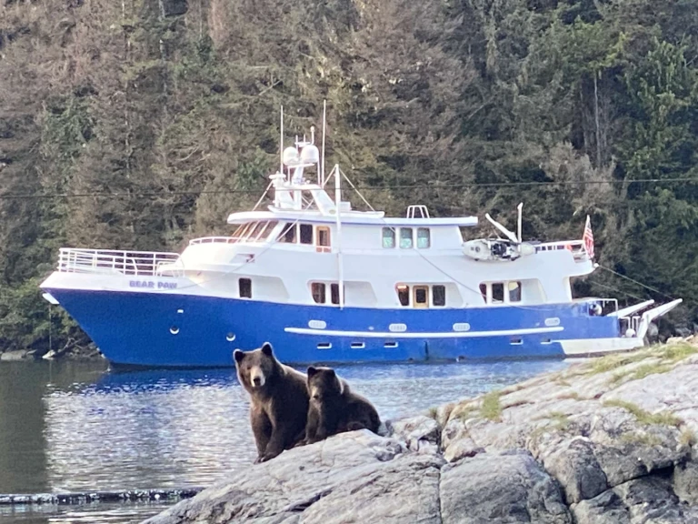 Alquiler de Yate de lujo, con o sin patrón Custom Sitka
