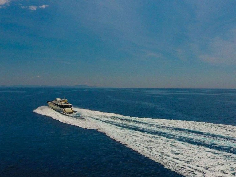 Ferretti MISS KATARIINA de alquiler a Trogir