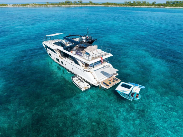 Yate de lujo para alquilar Bahamas al mejor precio