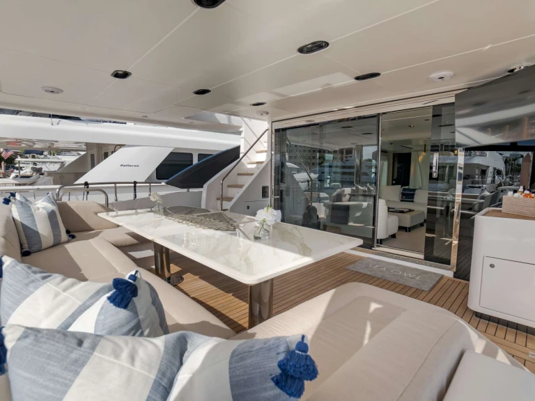Alquiler de barcos Montauk barato de SEA OWL