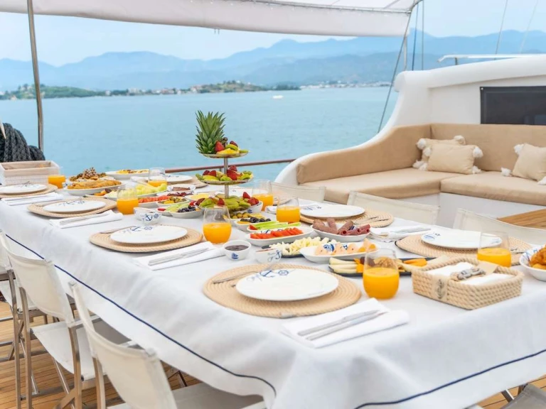 Yate de lujo para alquilar Göcek al mejor precio