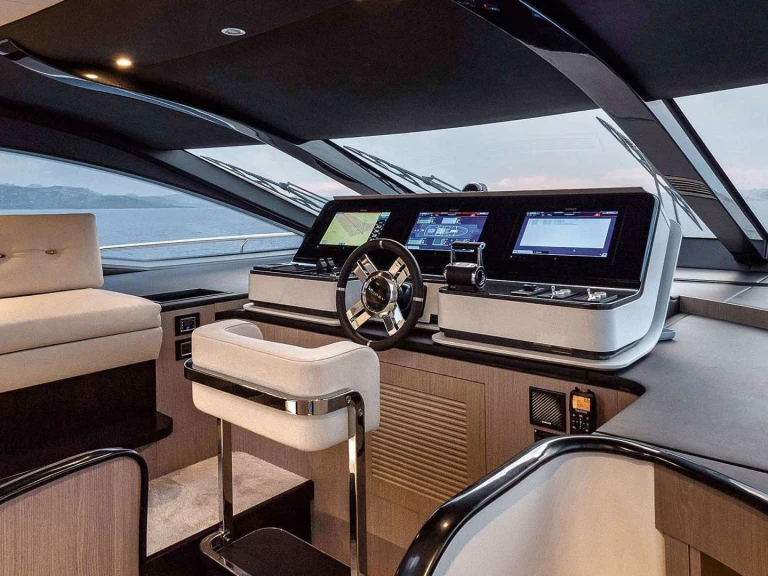 Alquiler de Yate de lujo, con o sin patrón Azimut Skiathos