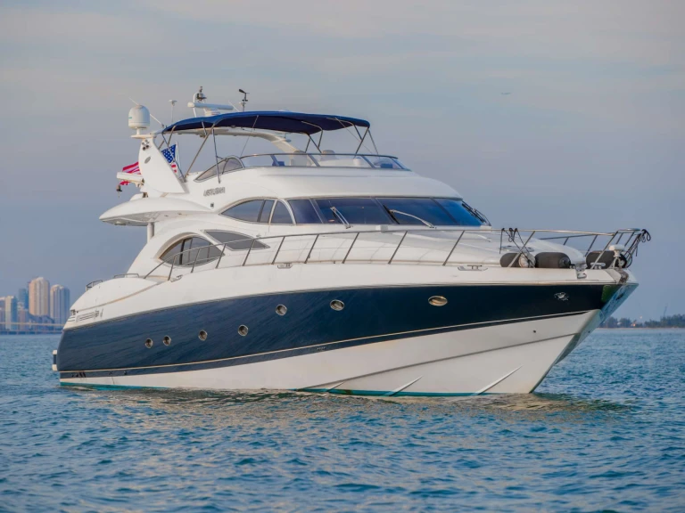 Yate de lujo para alquilar Miami Beach al mejor precio