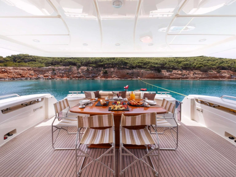 Alquiler Atenas - Ferretti ANNOUKA en SamBoat