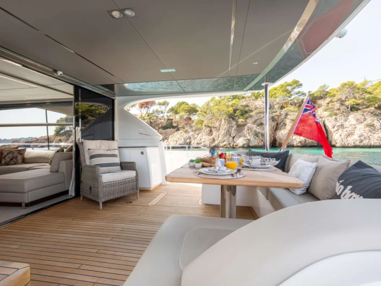 Alquiler de embarcaciones Princess, UK MIO BARCO  enPalma de Mallorca en Samboat