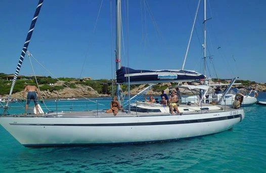 Alquiler Nettuno - Comar Comet en SamBoat