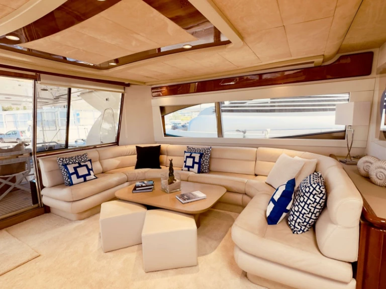 Alquiler de embarcaciones Ferretti ARCELIA enAtenas en Samboat