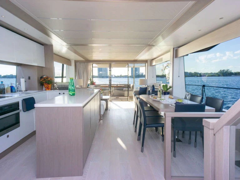 Alquiler de Yate de lujo, con o sin patrón Sunseeker Miami