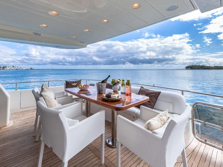 Alquiler de embarcaciones Azimut Salt Shaker enMiami en Samboat
