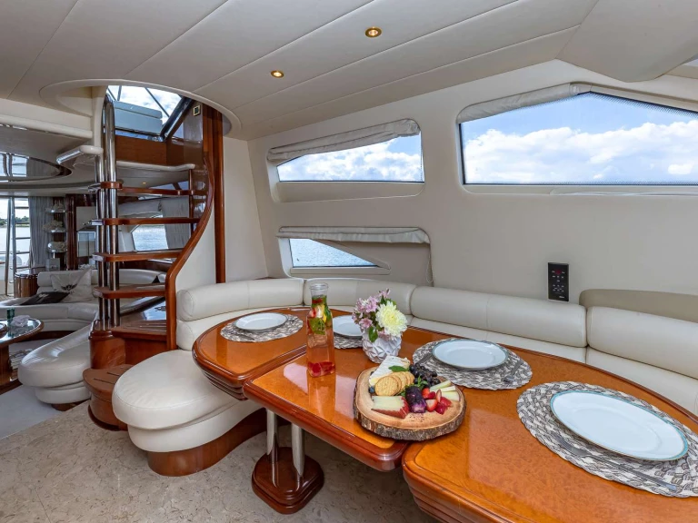 Alquiler de Yate de lujo, con o sin patrón Azimut Miami