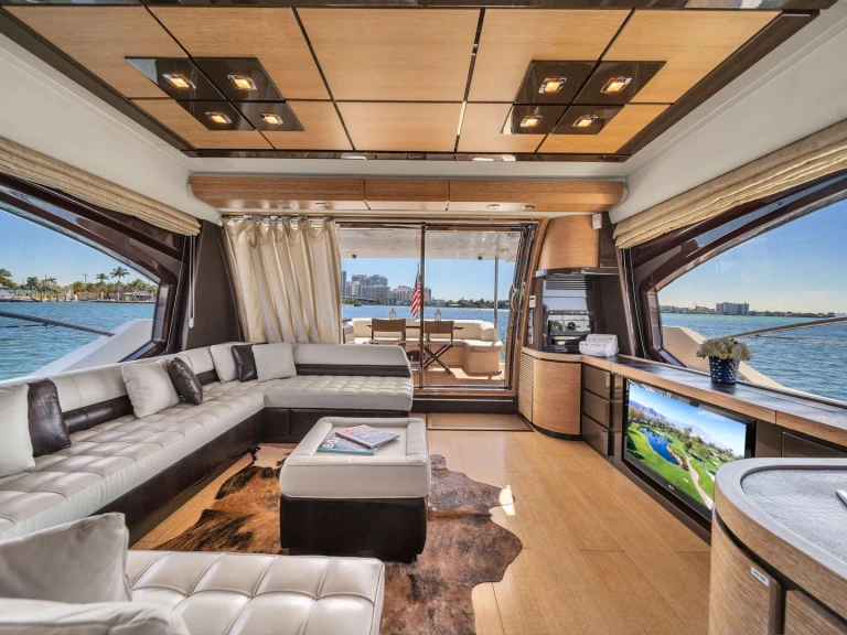 Azimut LUPO II de alquiler a Sunny Isles Beach