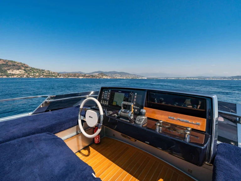 Alquiler de embarcaciones Riva BLUE SHARK enCastelsardo en Samboat