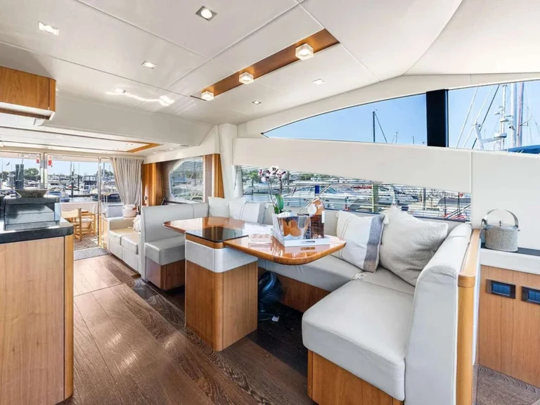 Alquiler de Yate de lujo, con o sin patrón Sunseeker Port Washington