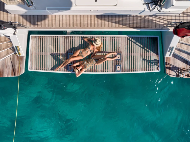 Alquiler de Yate de lujo, con o sin patrón Fountaine Pajot El Pireo