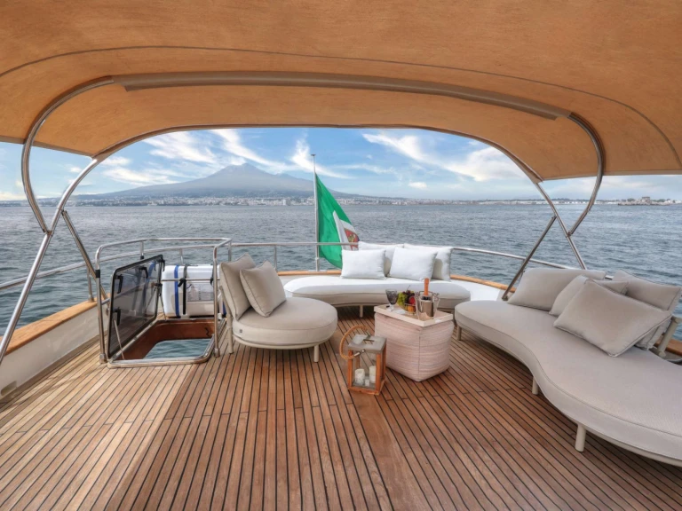 Alquiler de barcos Castellammare di Stabia barato de AZUR