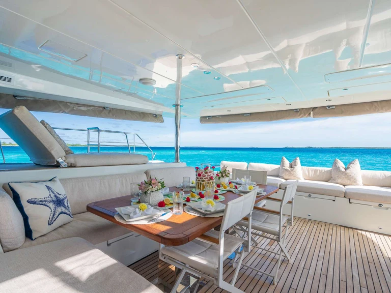 Yate de lujo para alquilar Nassau al mejor precio