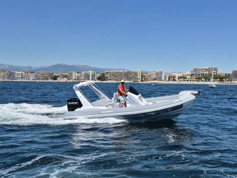 Neumática para alquilar Juan-les-Pins al mejor precio