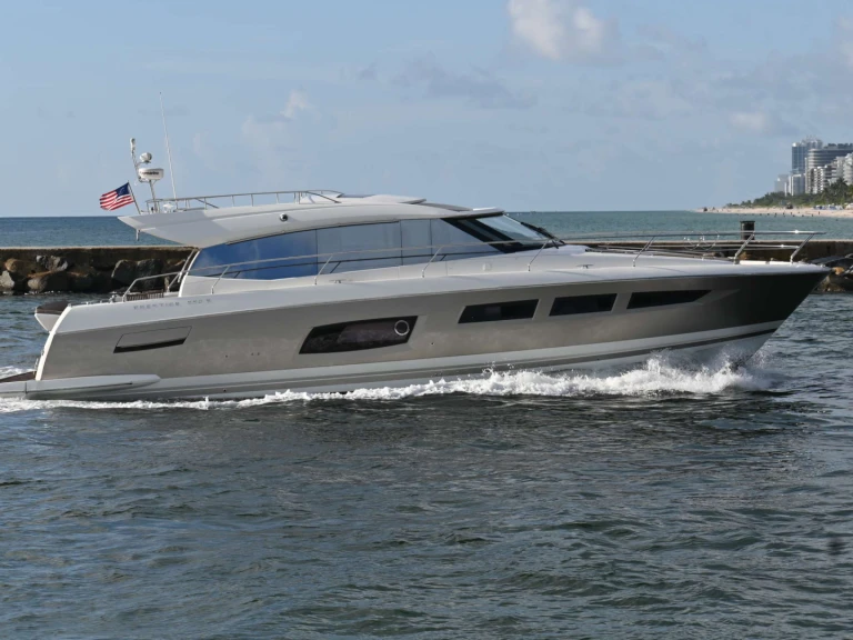 Alquiler de Prestige Yachts 60 Prestige en Caribe