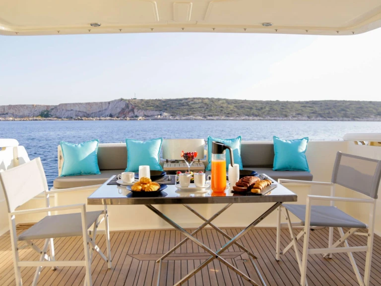 Alquiler de Ferretti SUMMER CAMP en Atenas