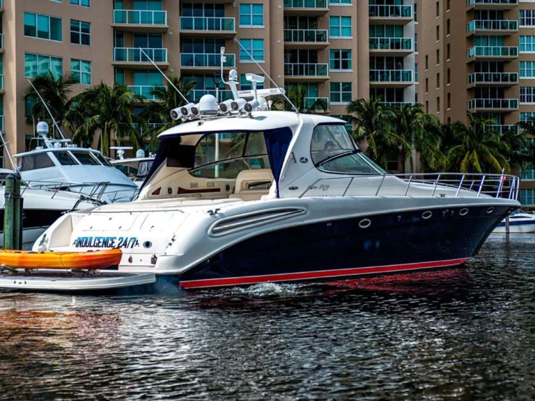 Alquiler de Sea Ray indulgence 24/7 en Miami