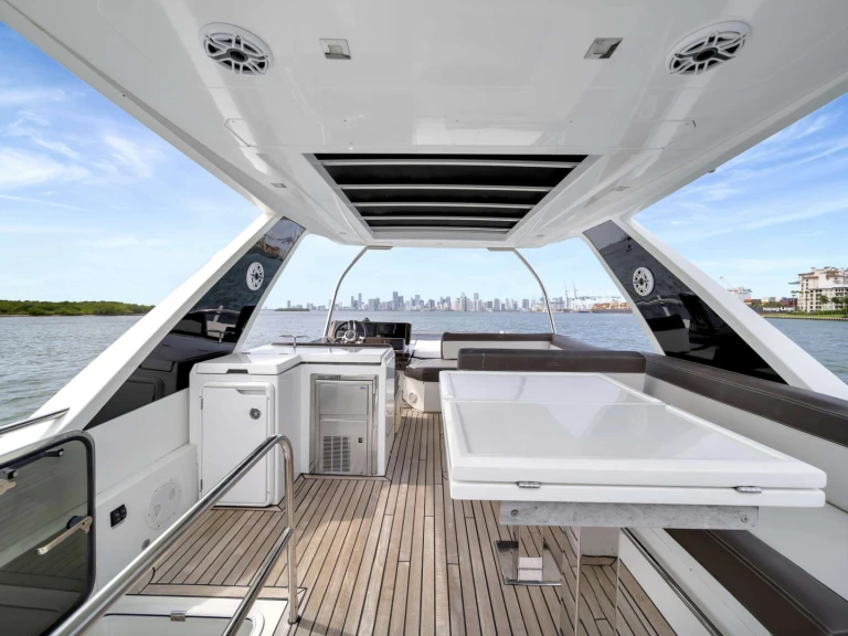 Alquiler Yate de lujo en Miami - Galeon Infinity