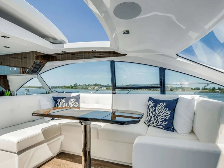 Yate de lujo para alquilar Delray Beach al mejor precio