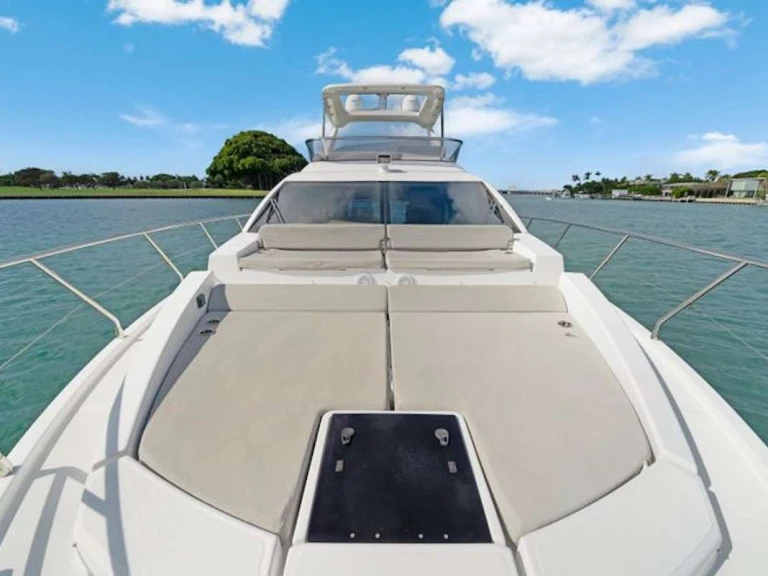 Alquiler Miami - Azimut Kilauea en SamBoat