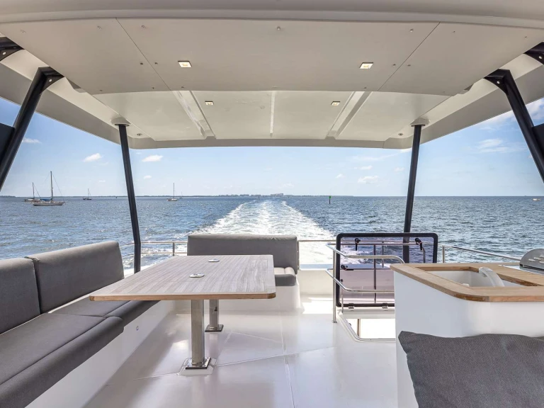 Yate de lujo para alquilar Miami al mejor precio