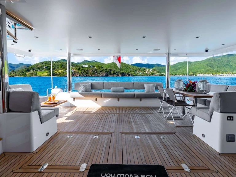 Alquiler de JFA Chantier Naval NDS EVOLUTION en Croacia