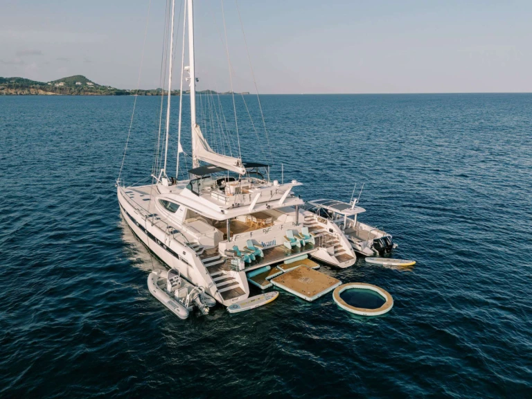 Alquiler Yate de lujo en Caribe - Privilege AVANTI