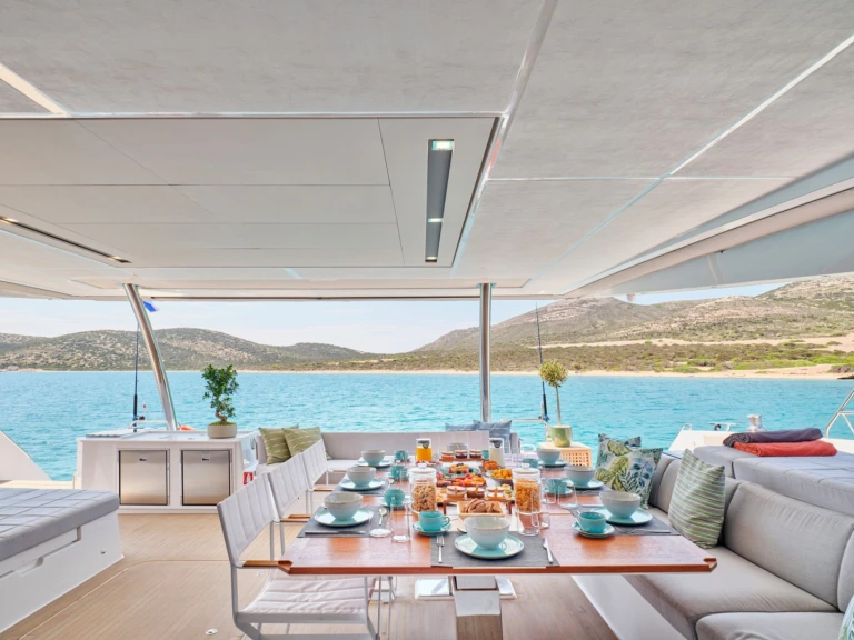 Alquiler Yate de lujo en Néa Péramos - Fountaine Pajot PIXIE