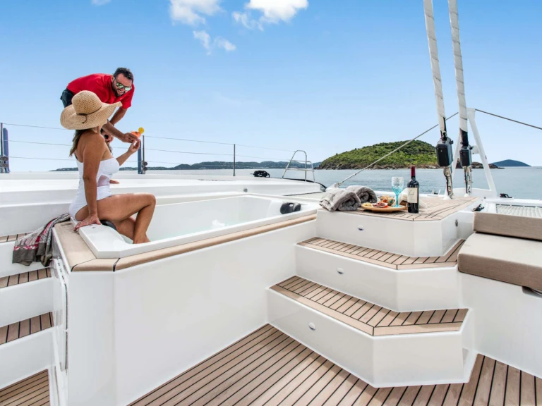 Alquiler de embarcaciones Fountaine Pajot INDULGENCE enIslas Vírgenes Británicas en Samboat